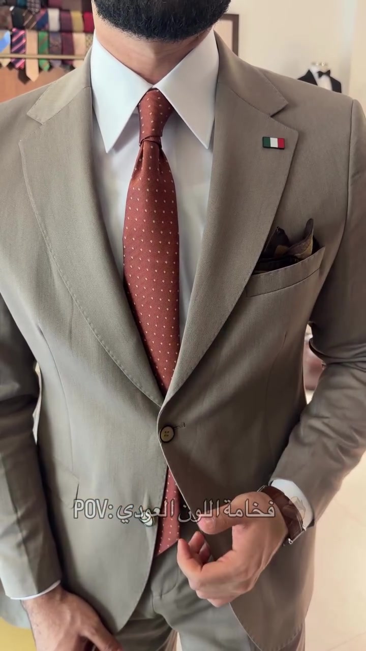 علق *تم * يوصلك السعر دايركت 📥 
-
بدلة مميزه بتصميم حصري من وكالة 96 🪡

القياست :46 -48 -50 -52 -54 -56 -58

للحجز والاستفسار مراسلتة الصفحة او الاتصال🚚

‏‭***********‬
