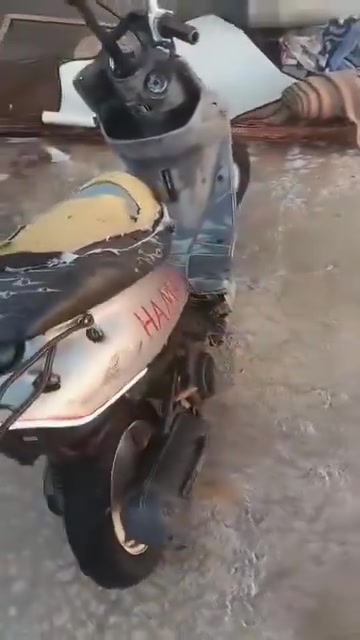 سلام عليكم درجه بيجي لبيع درجه خير من الله نهضه معدل شاصي مكفول مكينه مفتوحه مره وحده ناعمه نضيفه درجه شوفت عينك يردلها ترتيبات نص هندر تشتغل الله شاهد مكاني رميثه سعر بلاش 150 بيه مجال لعزاز رقمي *********** بي وتساب واني خادم

نص مكتوب في الصور:
- سنعود 🩴
