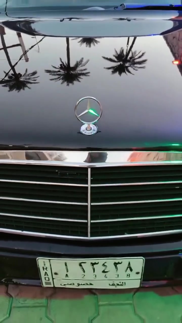 #w124
السلام عليكم 

---للعلم انا عارض فقط 

*للبيع مرسيدس W124 موديل 1991*  
*اللون*: اسود ملكي | *الرقم*: نجف خصوصي  
*المحرك*: 6 سلندر عنكبوت 3000 بلادي  
*الكير*: اوتوماتيك  
*الداخل*: جلد نظيف

*الاضافات:*
1.  *ويل AMG Monoblock II اصلي 18 انش*
2.  *دعامية امامية AMG E500E* + شفة رياضية 
3.  *التبريد*: ثلج
4.  *سلايد*: شغال

*السعر*: 98 ورقة دولار وقابل للتفاوض بالمعقول  
*المكان*: النجف  
*للاستفسار*: ***********

--
