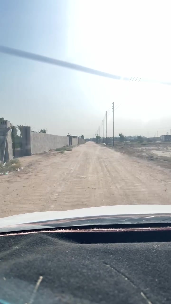 مزرعة للبيع في النجف الاشرف عقد 35 جهه ياعلي تبعد عن الشارع كربلاء 600 متر
سبيس 10 متر 
المساحة 4 دونم 
عدد النخيل مايقارب 200 نخله مختلف الانواع
عدد السدر ( النبك) مايقارب 1000 سدرة 
عدد المطعم تقريبا ب 50 نبكه
مسيجة بي ارسي النوعيه الجيده الصدامي
بالاضافه للقلم توز على السياج 
خطين كهرباء 
ماء اسالة
بيها جهاز تكسير الاملاح
جهاز مانع الرمال لمنظومة التقطير
بيها مسبح 6 في 6
نظام السكي منظومة تقطير اوتماتيكي بالكامل يعني الماطور يشتغل وينطفي الحاله حسب الوقت الي تحدده
فيها بيتين عدد ثنين
البيت الاول يحتوي على ثلاث غرف وحمام ومحميه وساحه وحديقة
البيت الثاني يحتوي على ثنين غرف ومطبخ وحمام...
السعر 110 وبيها مجال
تنباع كلها او نصفها
للاستفسار الاتصال على 
***********
