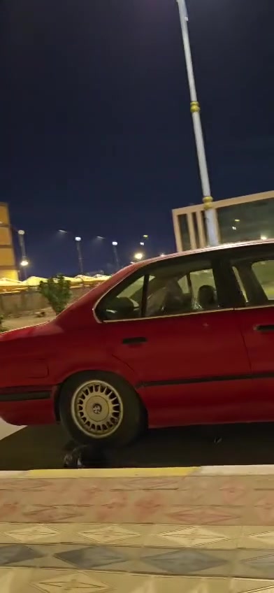 يا الله سلام عليكم بي ام البيع سياره جاهزة من كلشي تبريد محرك300 كير
عادي سياره حلوه ما ناقصه اي شي بس بطاين  سياره 
بسمي سنويه جديد مكاني ناصريه سعره35وبيه مجال  
رقمي ***********
