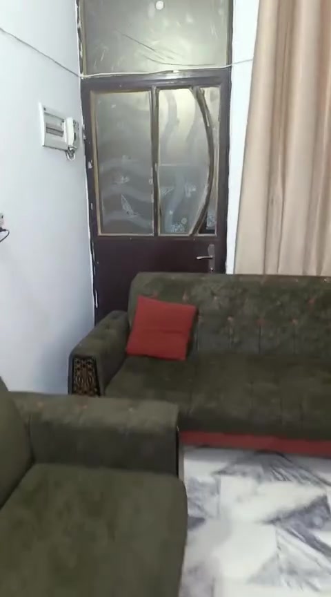 تخم للبيع سعرة 400 مكان الوزيريه ***********

