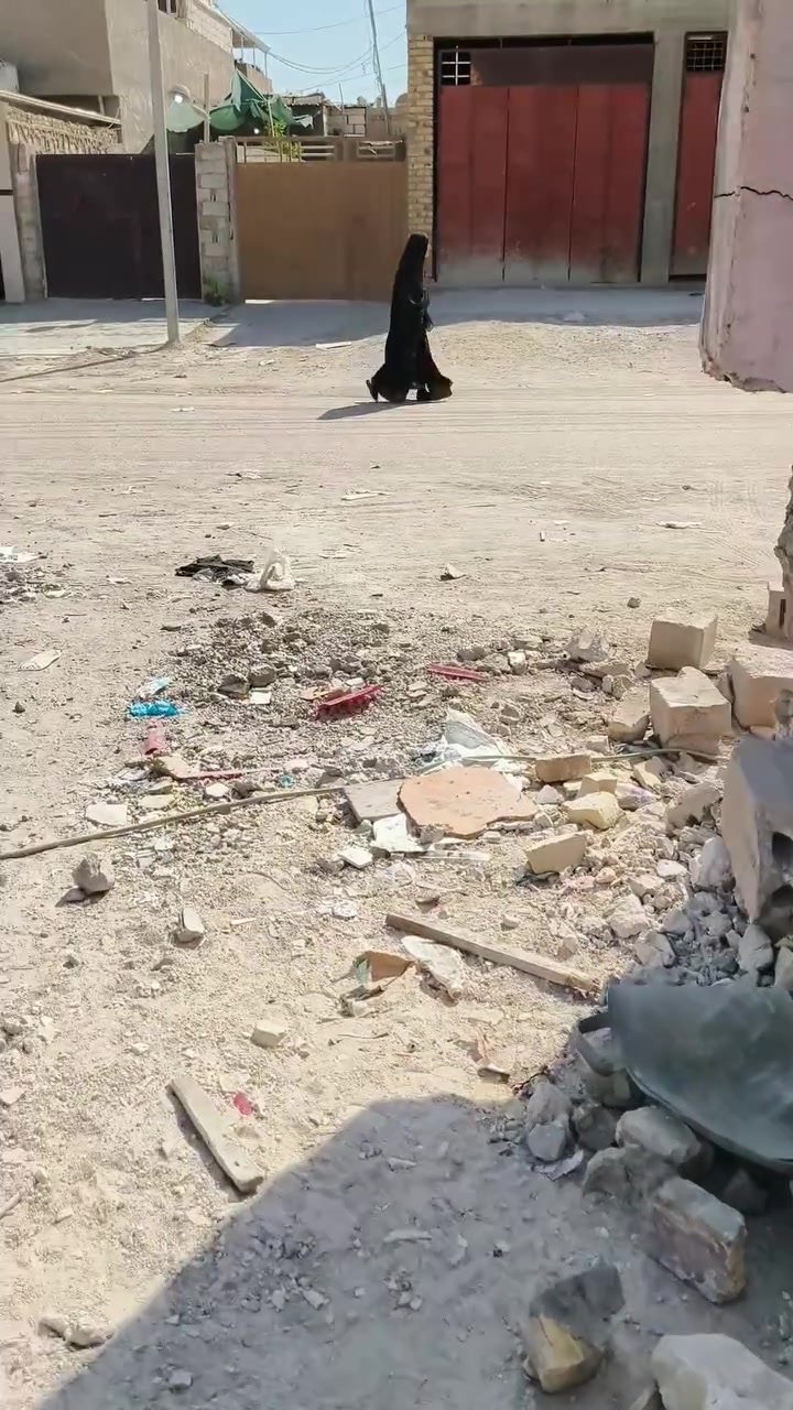 عرصع موقع تجاري ع الشارع للبيع اقل من 100واجه 5ونزال اقل من 20 خلف الدور 17تموز شارع محطه الغاز واتساب *********** @الجميع
