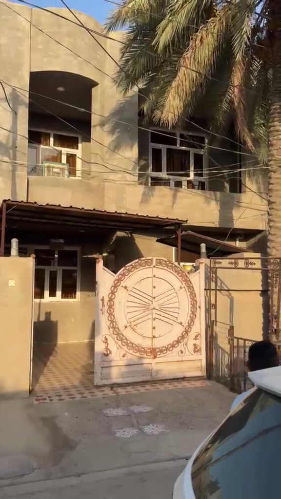 دار للبيع مساحة 150متر طابو زراعي سند 25 طابقين متكون من 6غرف نوم وباقي التفاصيل موضحة بالفيديو عنوان الدار ديالى بعقوبة ام العظام قرب مدرسة الذرى للمعلومات مراجعة مكتبنا الكائن في بعقوبة ام العظام الشارع العام او الاتصال على الارقام الظاهرة ***********
***********
