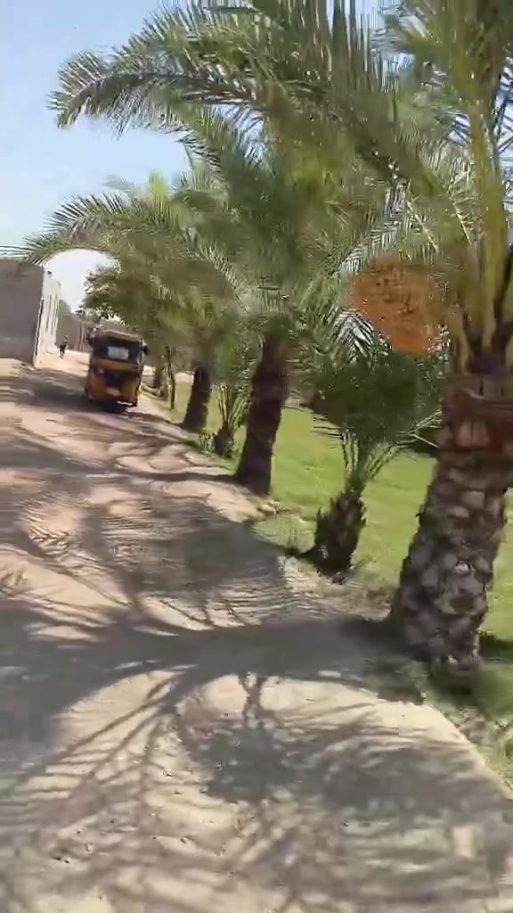 السلام عليكم نص دونم للبيع طابو زراعي سند ٢٥ مع مشتملين كل مشتمل ١٠٠متر يبعد عن الشارع العام ٢٠متر السعر ٤٠ مليون وبيها مجال لاستفسار الاتصال على الرقم التالي ***********
