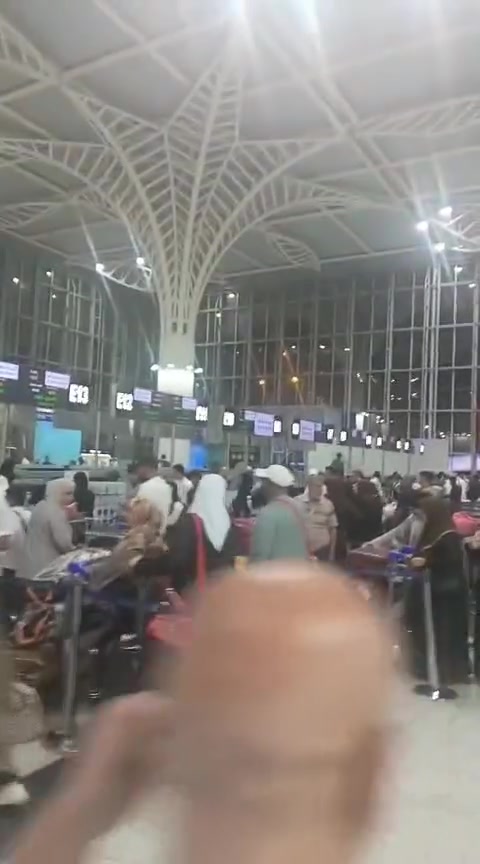عودة معتمرينا من مطار المدينه بتاريخ 2026/9/19
البرنامج القادم يوم 9/29 طيران ب 875 الف
الحجز
***********
