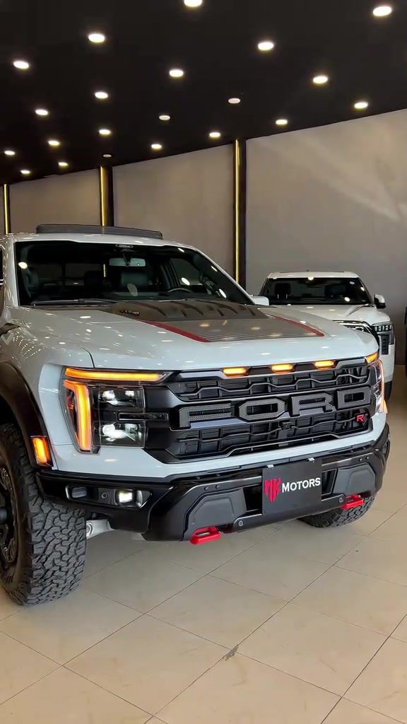 مرحبا بيكم -Welcome-بەخێربێن النوع /FORD الموديل /RAPTOR R سنة الصنع /2024 المحرك /V8-5.2L-supercharged-720hp ناقل الحركة / أوتوماتيك   نوع الوقود / بنزين  ‎بۆزانیاری زیاتر پەیوەندیمان پێوە بکەن جێگای دل خۆشییە *********** *********** ناونیشان/ Erbil 100m Road opposite Cherry Com - MK motors ‎‏#kurd #kurdistan #cars #bmw #mercedesbenz                        #
