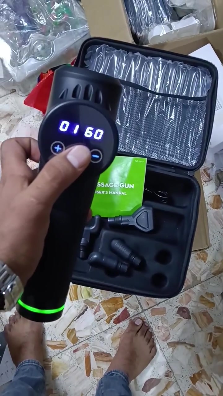 سلام عليكم. بضاعة امزون متوفر باسعار حلوة عنواني بغداد *********** واتساب

