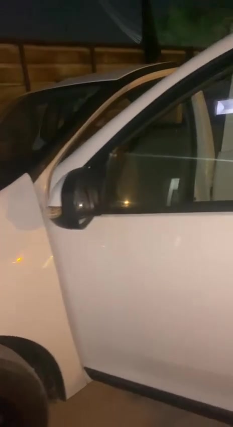رينو سيمبول 2019
مكفولة كير ومحرك
تخم تاير
منضومة غاز
شاشة داخلية
ملاحظة السيارة استلام شركة 2019 
السعر 9ملاين دينار
العنوان بغداد 
للاستفسار ***********
