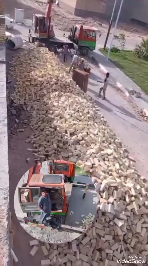 يوجد كادر لتصعيد كرين  جميع مواد البناء رمل طابوك بلوك مناطق البصره فقط ***********
