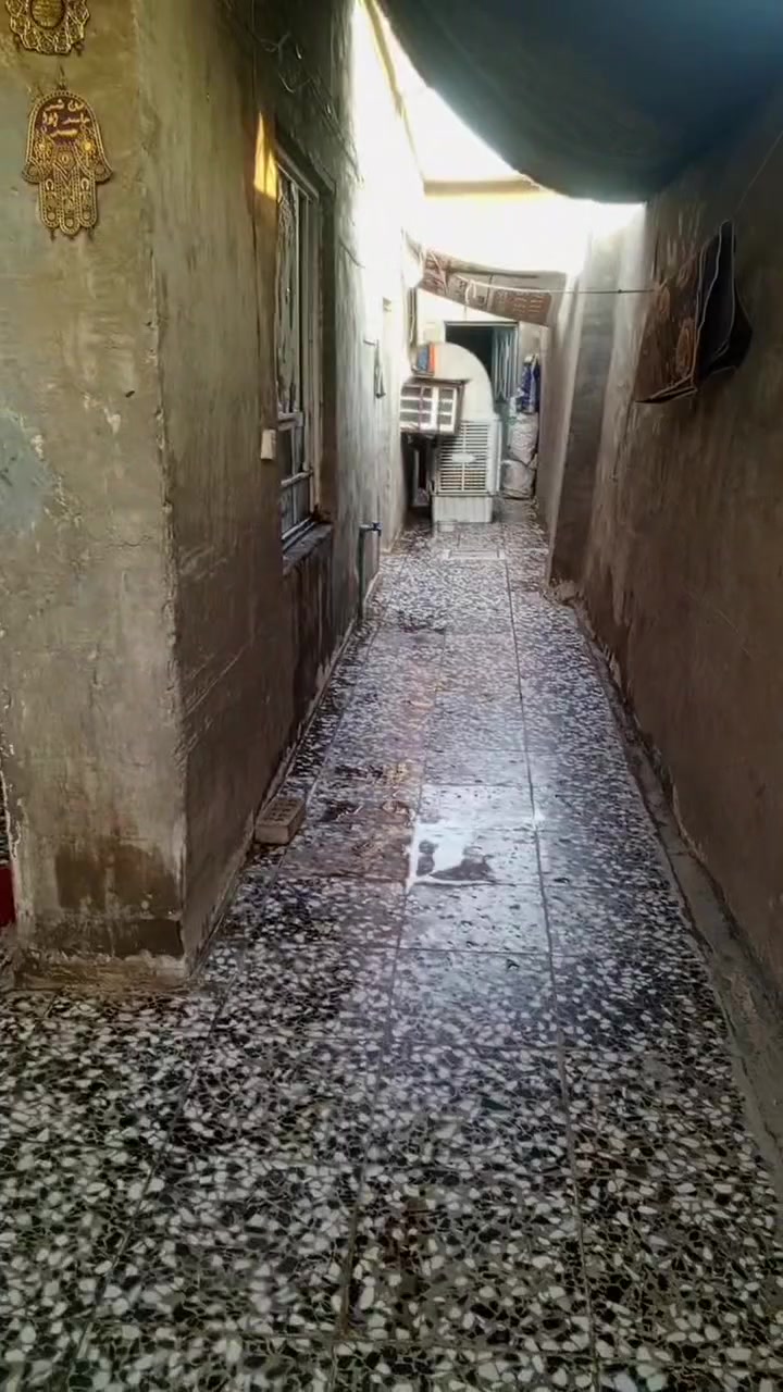 السلام عليكم عندي بيت تجاوز خلف ام الكبر والغزلان لمساحة ١٠٠ متر بناء مرتب لاستفسار ***********،وتساب
