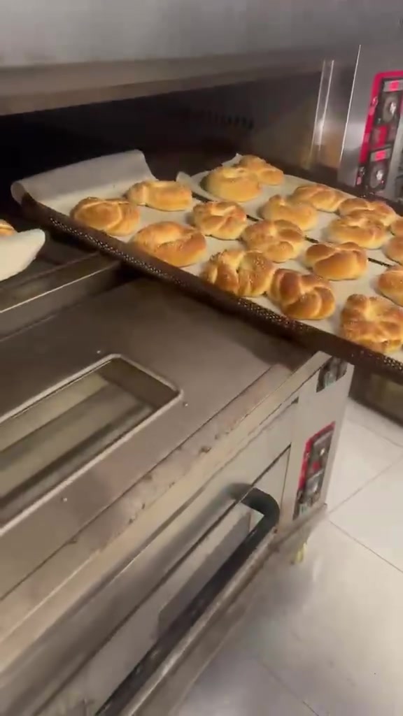 أعلان
تعلن افران  (الولاء 🥖) للصمون والمعجنات 
الكائن في الزاب بدايه السايدين مجاور قاعة الزاب الرياضية 
 
 عن توفير الصمون الحجري والكهربائي 

أنواع المعجنات///كعك🍞 بورك🥯 بخصم🥯🥯🥨🥨 

وكذلك مستعدون لتجهيز المطاعم والمناسبات
بإدارة (محمد حسين ابو ولاء )

للحجز والاستفسار الاتصال ***********

 زورونا تجدون مايسركم العنوان ناحية الزاب مدخل السايدين مجاور قاعة الزاب الرياضية
