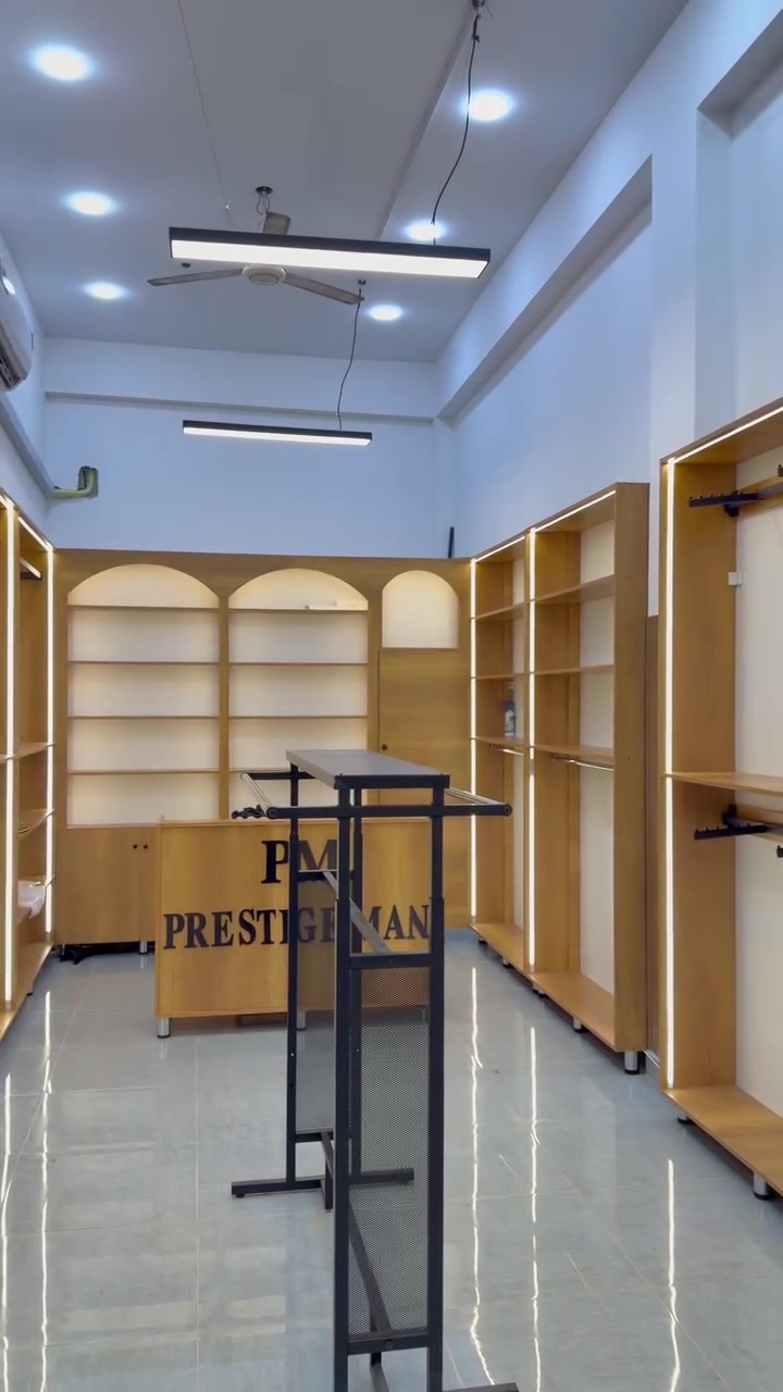 السلام وعليكم
ديكور لبيع حديث تصميم تركي عصري مميز مع انارة داخليه للديكور تصميم مميز وبسعر جدا مناسب 

العنوان /خان بني سعد عمارة حيدر البياتي 
لاستفسار /***********
