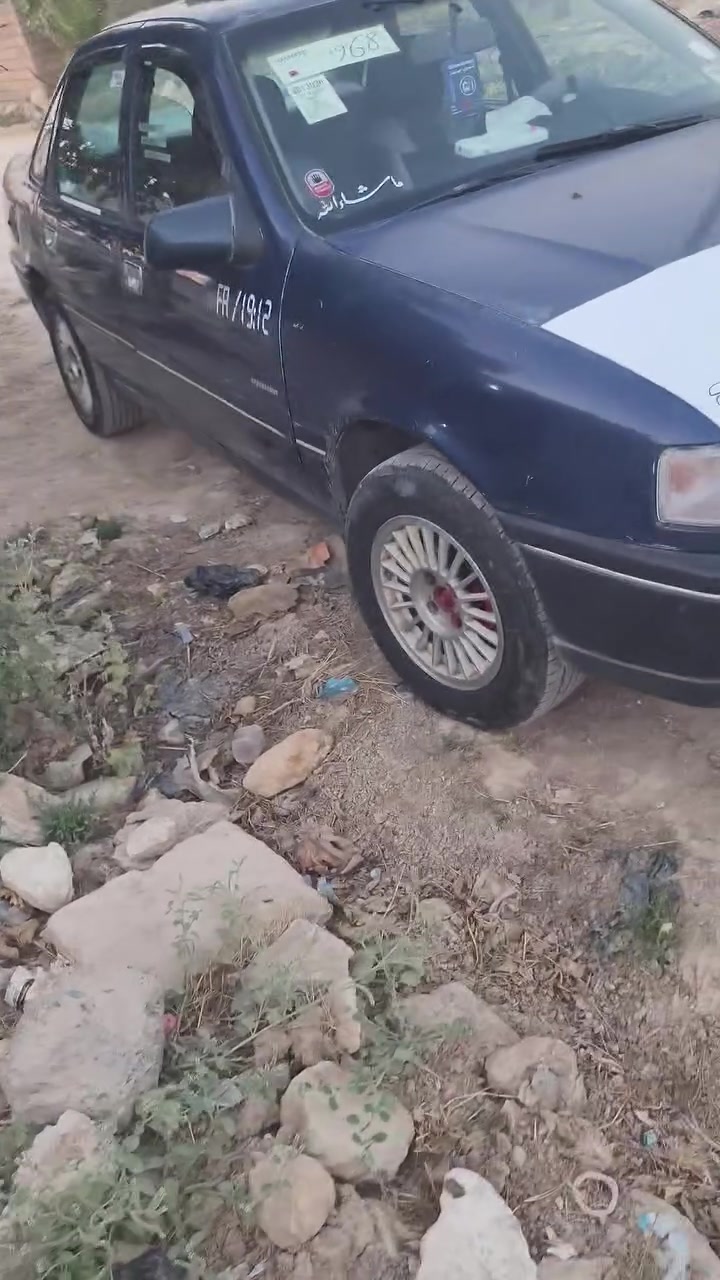 اوبل فكترا حجم 16 موديل 92  رقم نينوى جديد تحويل من الشرعي محرك شرط كير شرط مكان السياره موصل السعر 32 الاستفسار على الرقم ***********  بي واتساب
