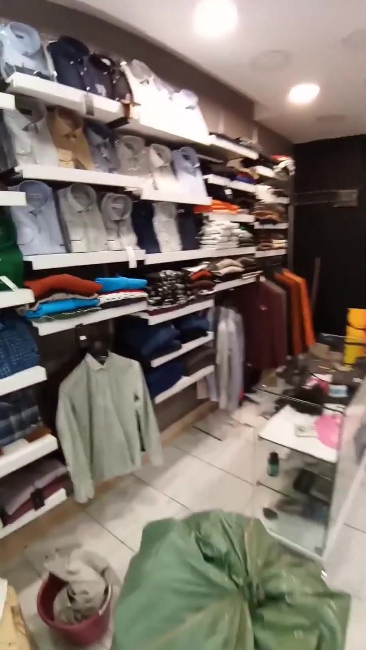 السلام عليكم رف او سجه +ذراع للبيع ديكور محل كامل واتساب***********

