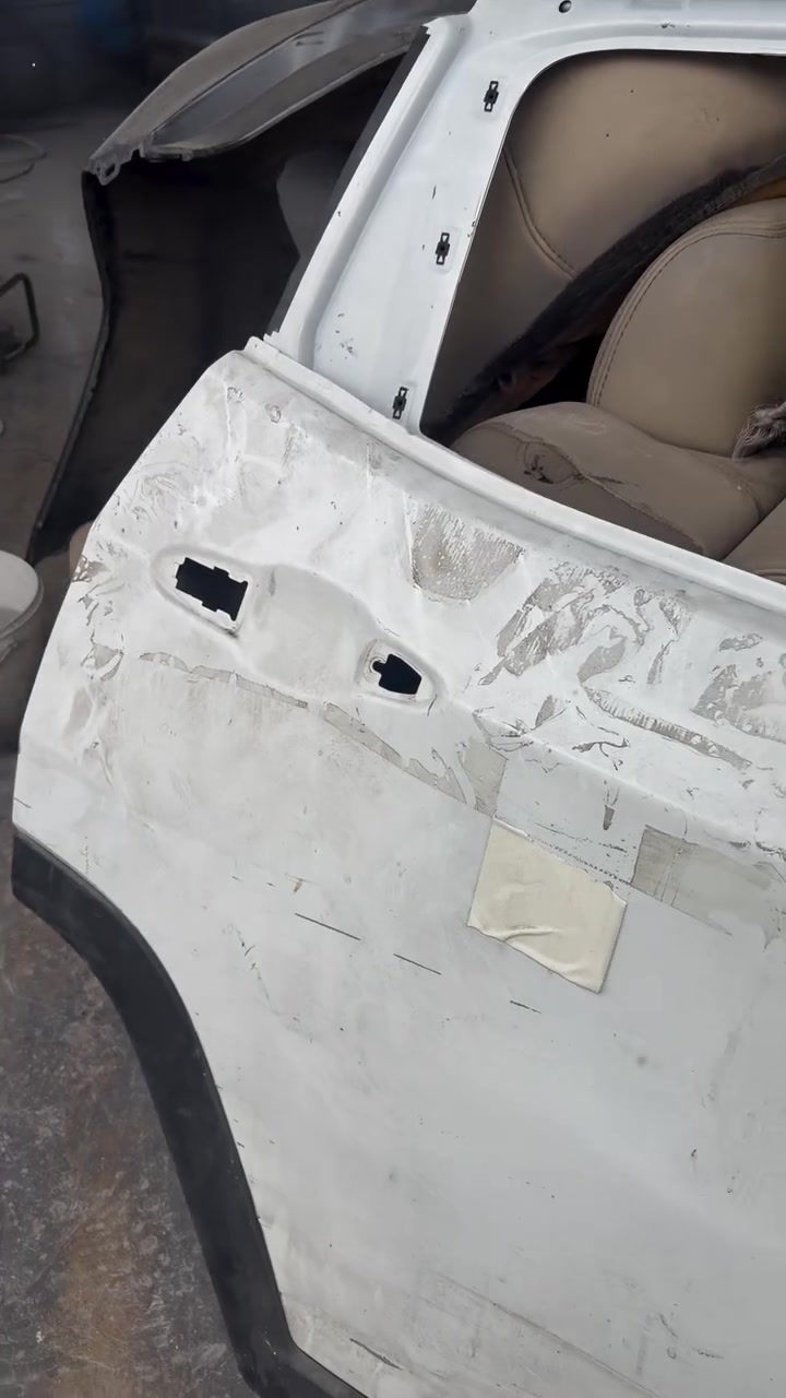 باب • جيب كومباس • ٢٠٢٥