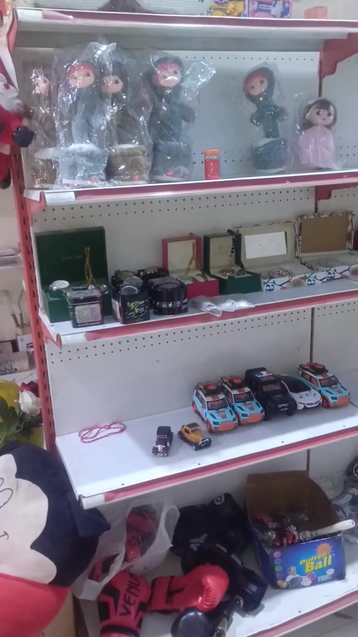 رفوف العرض دائري البيع  وزن ثقيل 
بكان ابي الخصيب تصال على وتساب ***********

