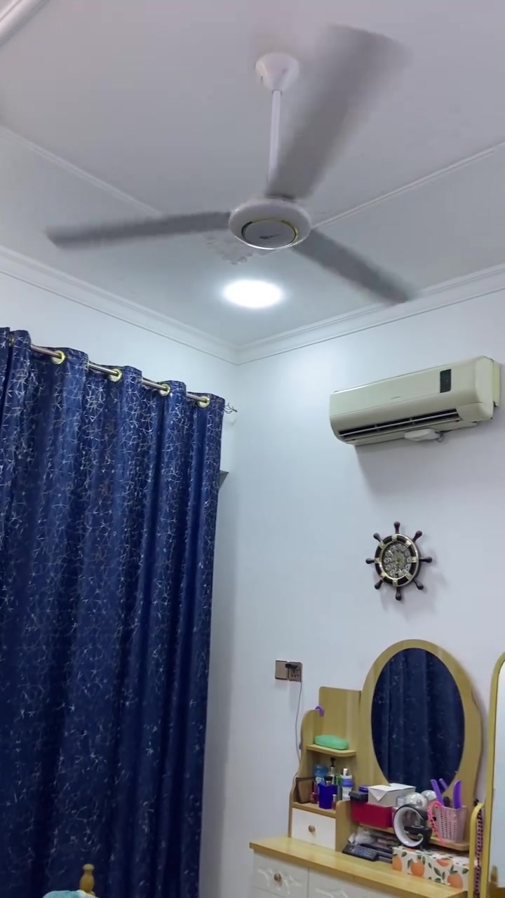 بيت فول زراعي الطوبجي 3 غرف نوم 3 حمامات مع ديكورات 65 متر سند 25 السعر 142 مليون
***********
