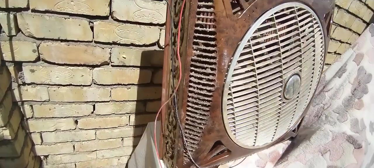 سخان نظيف وشغال 

2مراوح وحده سقف ثاني 

مكاني حي العسكري الغربي 

المايشتري لايضل يتفلسف براسي👍🏿

رقمي
***********

#_آدمن_وافق
