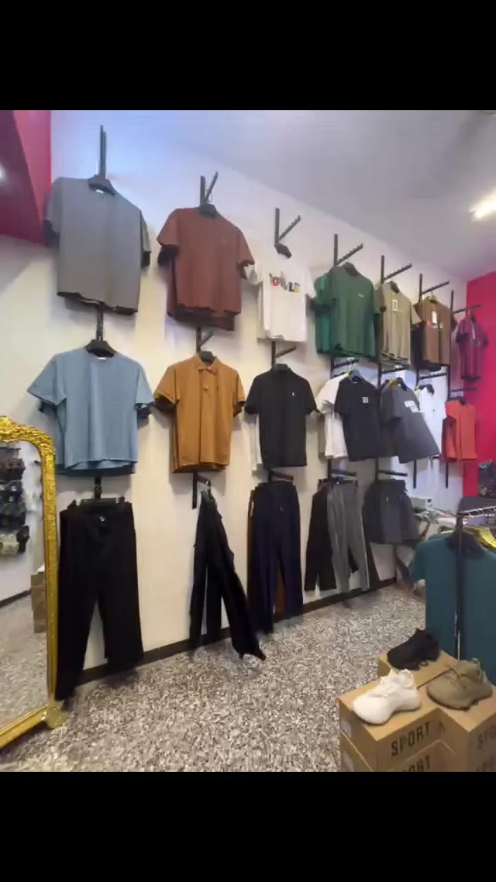 سلام عليكم عندي شلعه ملابس رجالي صيفي و شتوي للبيع بسعر القطعه 3
الاستفسار الاتصال على الرقم التالي ***********
