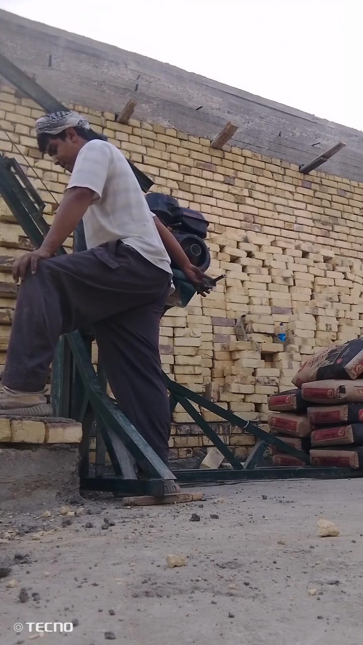 ونج متفرق حالين تصعيد مواد كفت المواد البناء حسب الطلب شقل نظيف تصال علي رقم ***********
