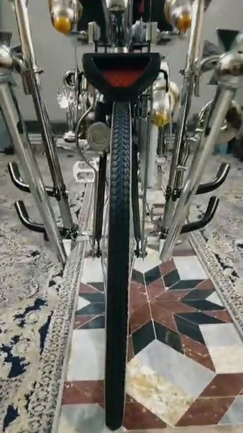 السلام .... عليكم
بايسكل بناتي للبيع شركة بي دي حجم 27 لون اسود جديد ماشايف الشارع فول جمزة السعر 350 وبيه مجال بسيط الي يريده يتصل على هذا رقم واتساب ***********
