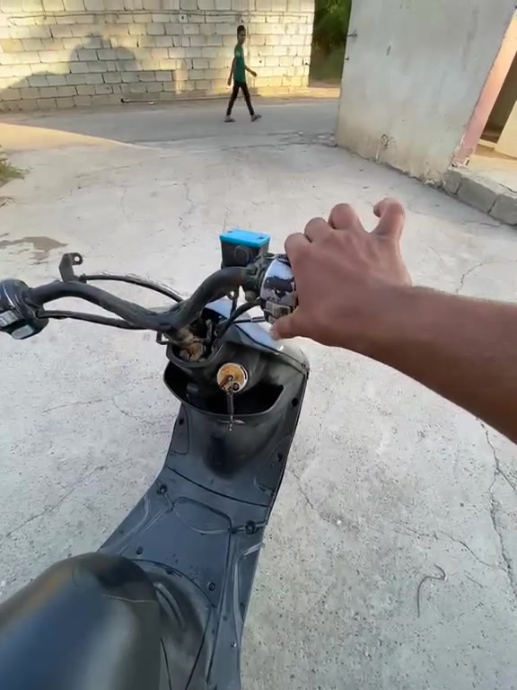 للبيع
ماكس عدله مال لعب
شلعه ومعدل مكينه ناعمه مبدل بيهه بس ولفات مال حاويه
السعر 450
العنوان المشاهدة
***********
