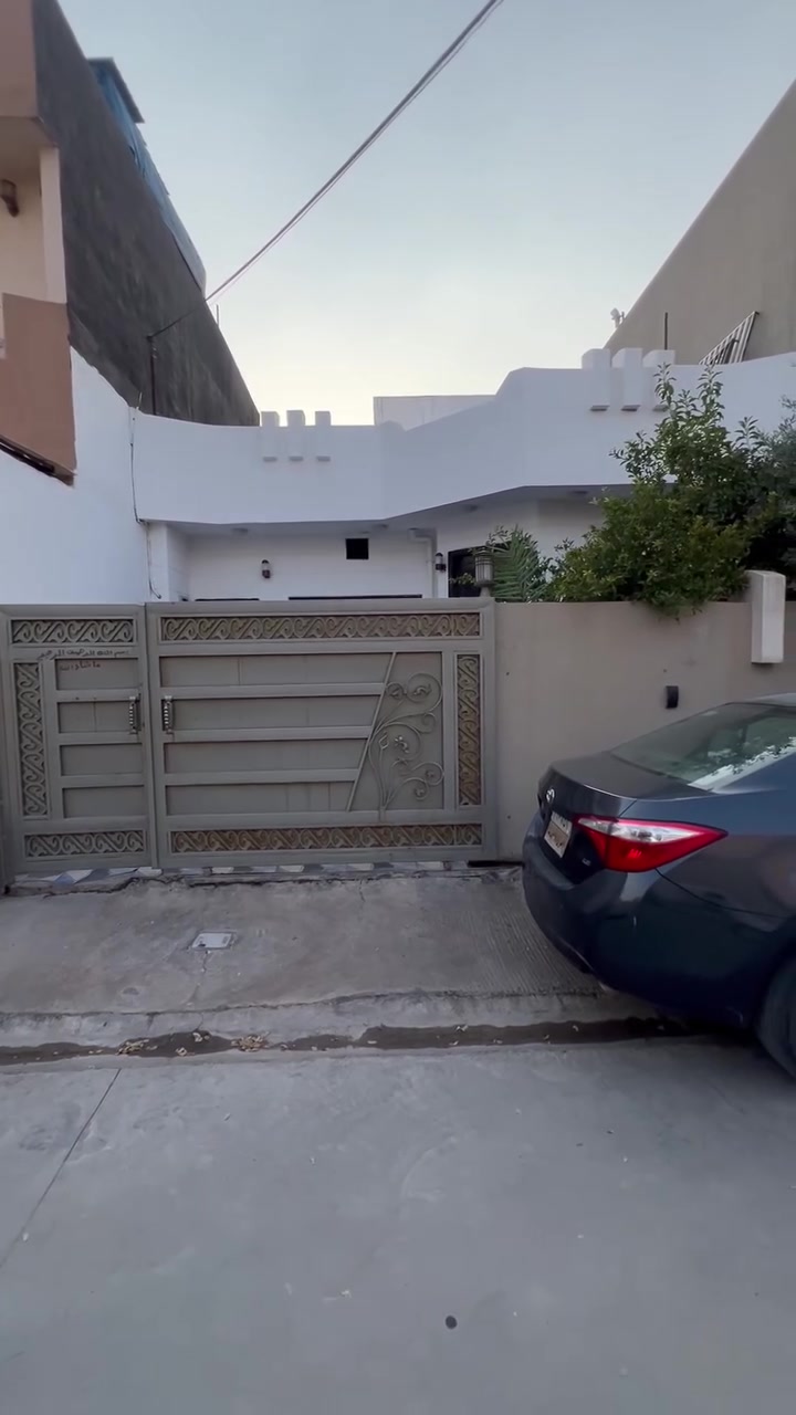سلام عليكم
جيتكم بعرض حلو كلش
دار زراعي
مساحه 160 متر
طابق واحد غرفتين هول صحيات استقبال مطبخ كراج بيتونه
شارع صب خدمات كامل
موقع كركوك حي واسطي كقابل مول حجي زياد قرب المجسر احتفالات

السعر خاص او اتصال
مكتب القايجي للعقار
***********
***********
