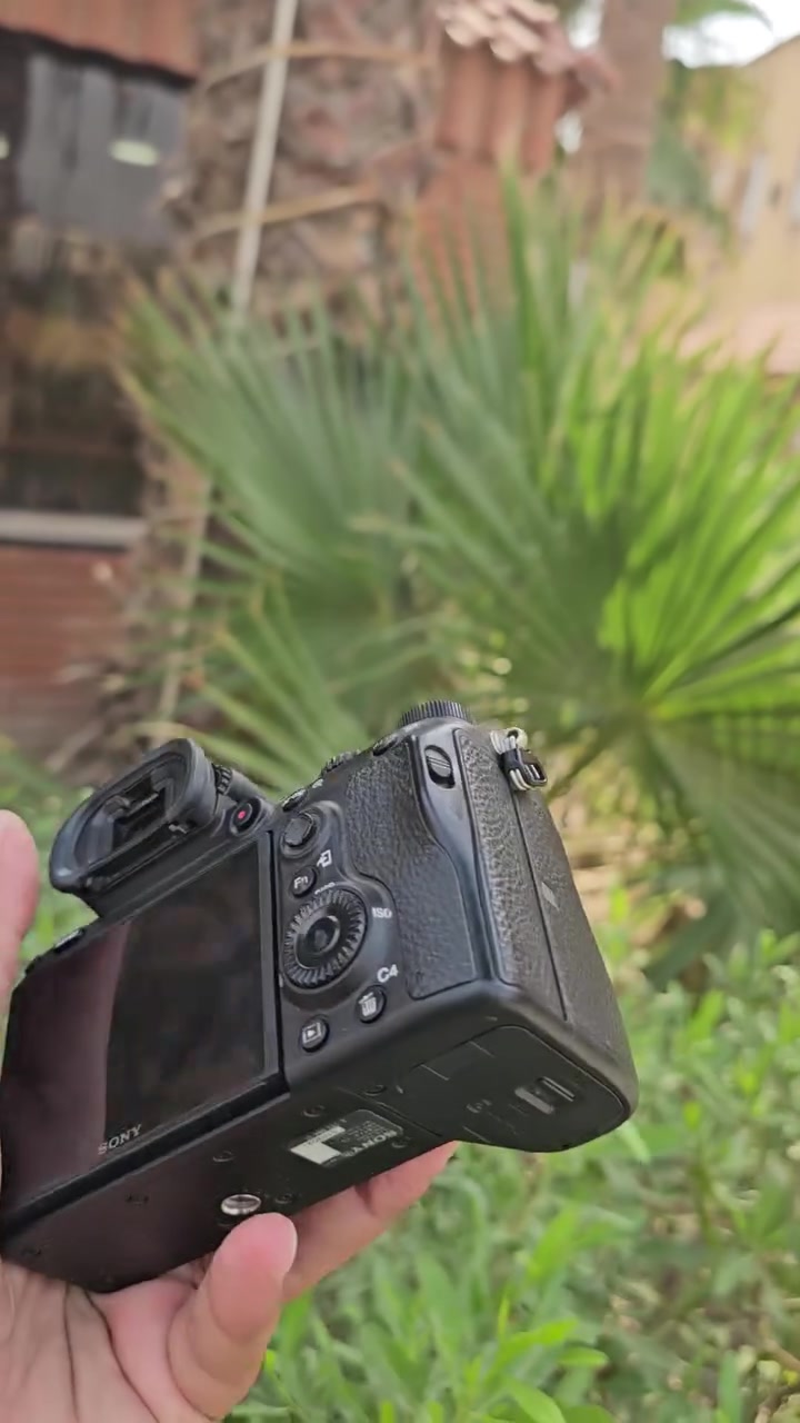 سوني A7III • كاميرا • جديدة