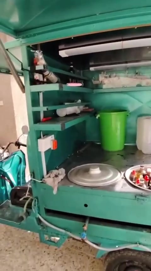 سلام عليكم عندي ستوته ٢٠٢٥ مسويهه عربانه لبلبي باگله ترهم ريوكات نضيفه ٩٠من ١٠٠نضافتهه ما مستخدمه هواي معروضا البيع عنوان بغداد الكماليه ***********
