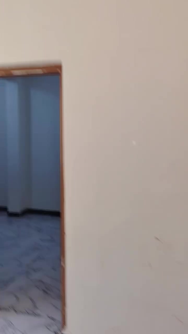 تحيه طيبه لمتابيعنا الكرام 💠
متوفر شقق للايجار نظيفه كلش
السوك الفوكاني شارع مطعم رافد القديم
غرف٢ 
صالة 
مطبخ 
صحيات 
ايجار شهري ٢٢٥
للاستفسار مراجعه مكتب ابو سلام للعقارات سماوه حي الصدر قرب فلكه ساعه مقابيل مطعم دجله 
اتصال *********** 
واتساب ***********
