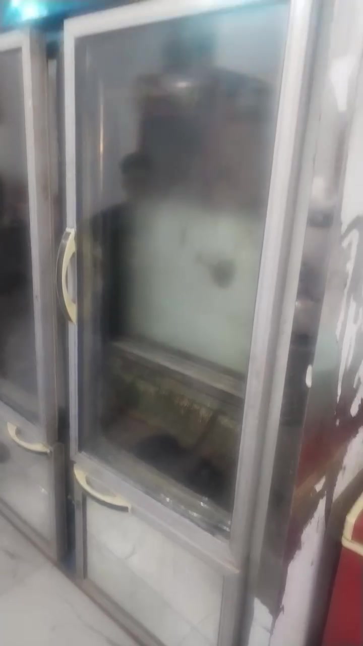 سلام عليكم عدي هاذه براد جبير
هاي حمايه هم جبيره ٦ لكنات البيع هاذه رقم
***********

