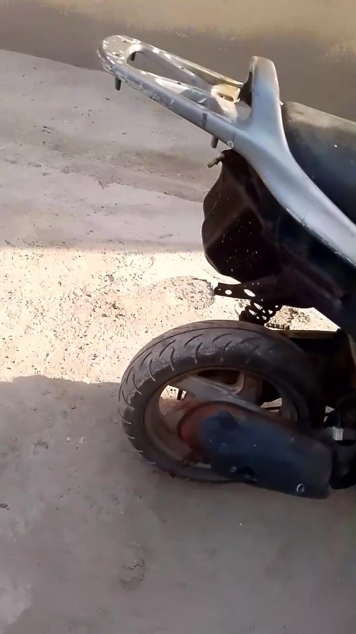 السلام عليكم درجة اكزز للبيع المكان الكرمه ابو صخير ***********
