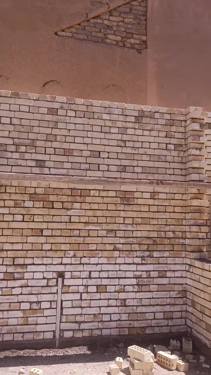 خلفه بناء شغل هندسي ولحمد لله متفرغ حالين اشتغل بكل مكان بابل تفضل ***********
