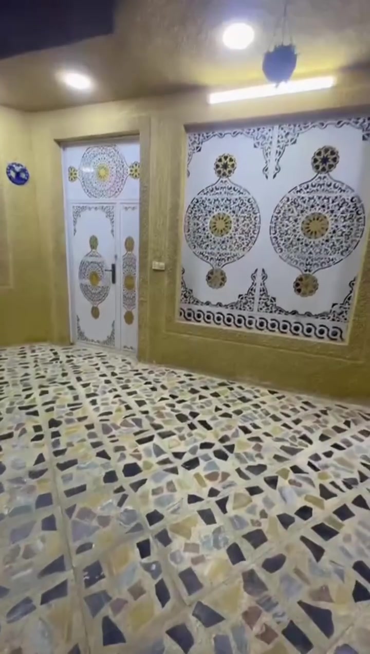 سلام وعليكم بيت في التاجي سبع البور ٢٠٠ متر ركن بناء حديث مطلوب قرض ١٥ مليون سعر ١٠٥ مليون ونت دفع القرض للتواصل***********
