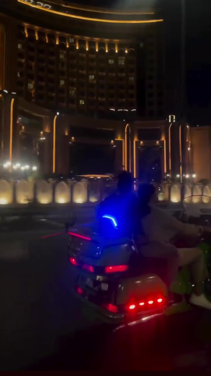 شرط معدل ٢٠٠ترايك للبصره
للبيع كولدونك 1500 محرك٦سلندر مديل١٩٩٥ رقم بغداد تحويل مباشر محرك 
كير كلجات جك بك بلادكلشي شغال كهربائيات نشرات لايتات ثلجي كله شغال تايرات خلفي امامي جدد شادهن الدراجه عليه ادامه عامه  من كابريتربلاكات مي راتيتر كله جاهزه دراجه بيع مستعجل سعرها ٢٨ وبيها مجال لشراي 
رقم موبايل *********** مكاني ديالئ
