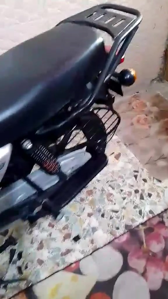 سلام عليكم بوكسر جبلي لبيع مديل ٢٣ نازة بل ٢٤ كفالة عامة أخت زيرو رقم او سنوية بغداد بسمي برغي مامفتوح بية جيب فيتر او تعال سعر ٢٤٠٠ الهاتف *********** واتساب ***********
