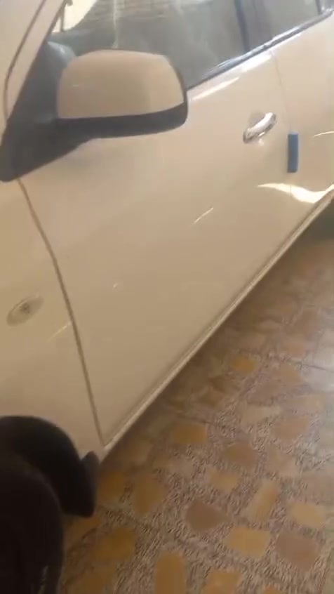 السلام عليكم ..سني هندي للبيع موديل ٢٠  بليته زركه باسم شركه فؤاد سعيد  اربيل  كافه التفاصيل موجودة بالمنشور  ماشيه ٧٩ الف قابله للزياده  سونار السياره موجود بالمنشور السعر ٨٥  للاتصال ***********  مكان السيارة ميسان

نص مكتوب في الصور:
- صبغ موضح مع باردات مع تكحيلات قليله مع حالوب قليل في البنيد