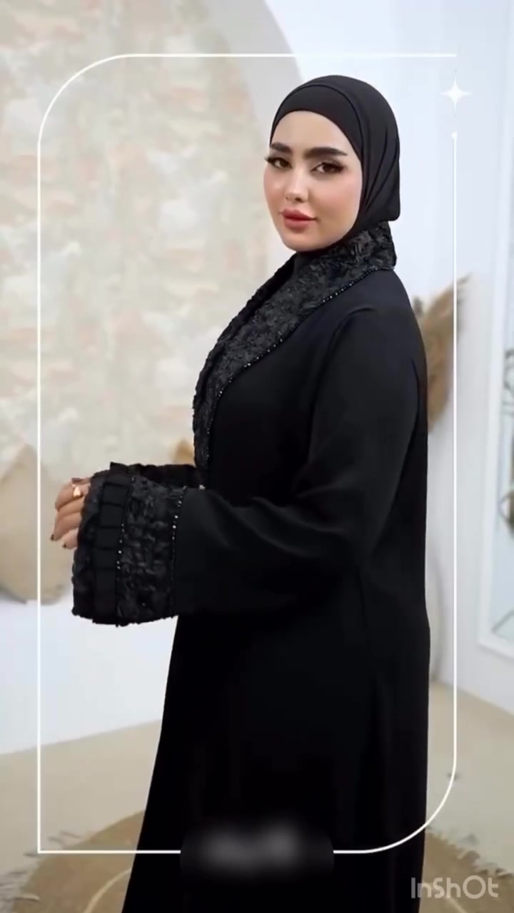 عبايات • قماش جرجيت • كريستال أسود
