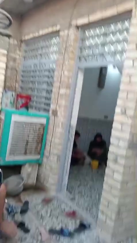 دار للبيع مساحه ١٠٠ متر مربع الواجه ٦ و النزال ١٦ العنوان حي السفير الخامسه قريه فرحان سابقا زراعي مكاتبه فقط السعر ٦٠ مليون للاتصال ***********
