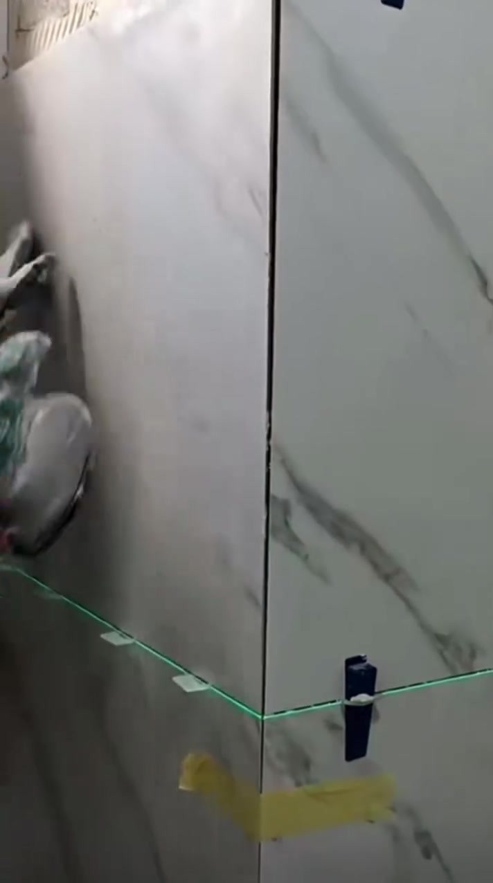 السلام عليكم كادر مصري درجه اولي تسليم مهندس ارضي وا جيداري ***********
