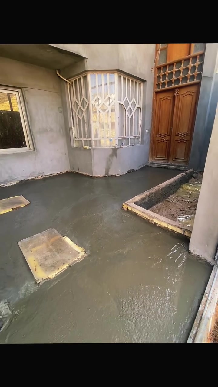 صبة النضافه للكراج في منزل السيد الطيب فلاح الزويني 
 #بناء
 #النجف
 #ترميم

