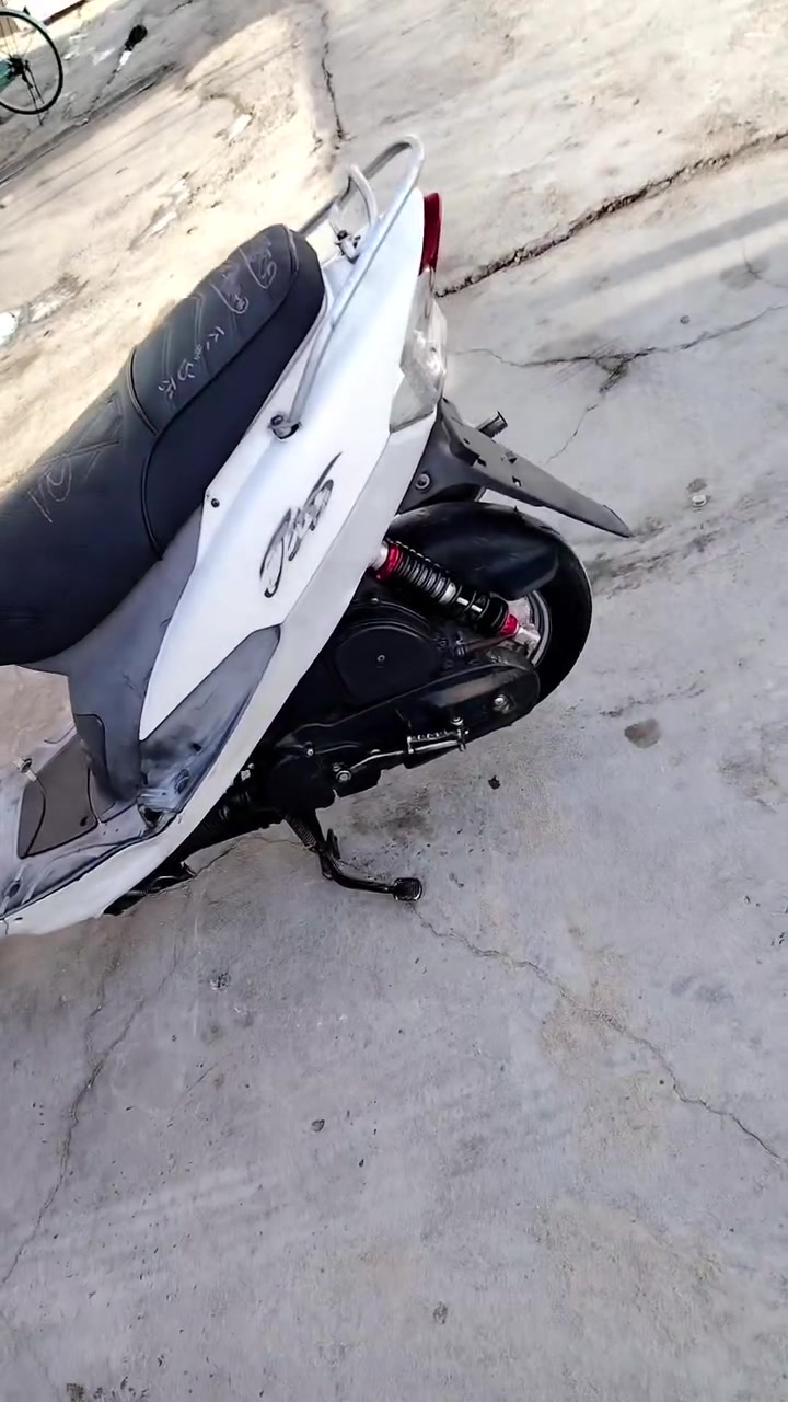 سلا عليكم ماكس منغولي مختمه كلها صالنصه رياضي دراجه حلوه  البيع فقط مكان كوفه علوات الفحل سعر خاص ***********
