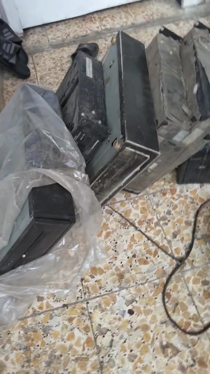 السلام عليكم اخوان مجموعه اجهزه مشكل للبيع الي يعرف بيهن يتفظل وبخدمته للاستفسار الاتصال ***********
