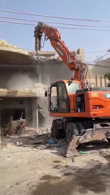 تفليش ورفع الانقاض • آليات جاهزه • بغداد