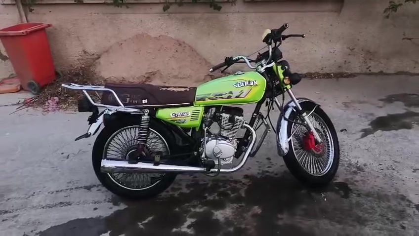 السلام عليكم سونلنك للبيع  مكفوله كفاله عامه محرك 125cc
4 كير تواصل *********** سعر 600وببهه مجال مستعجل على بيعتهه شراي خاص
