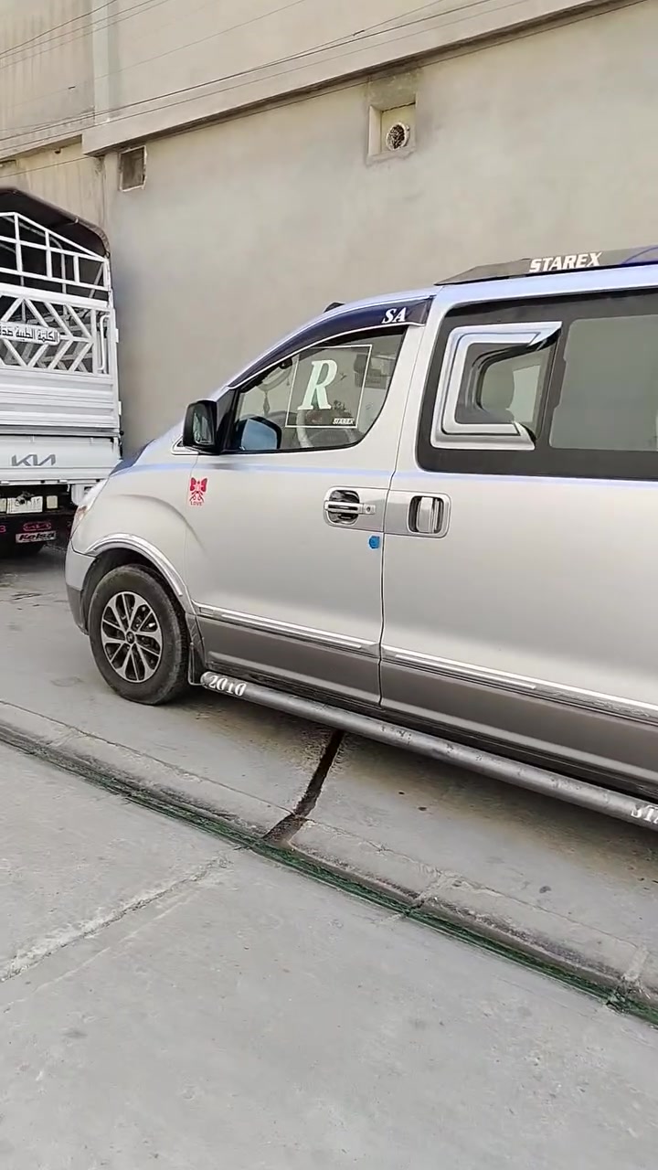 سلام عليكم استاركس لبيع موديل 10 20+ بنزين +وغاز +بيه حصة كاز فول مواصفات رقم نينوى الرقم *********** (***********)
