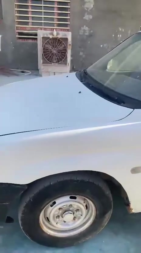 مزاد • ٢٠٠٤ • بغداد