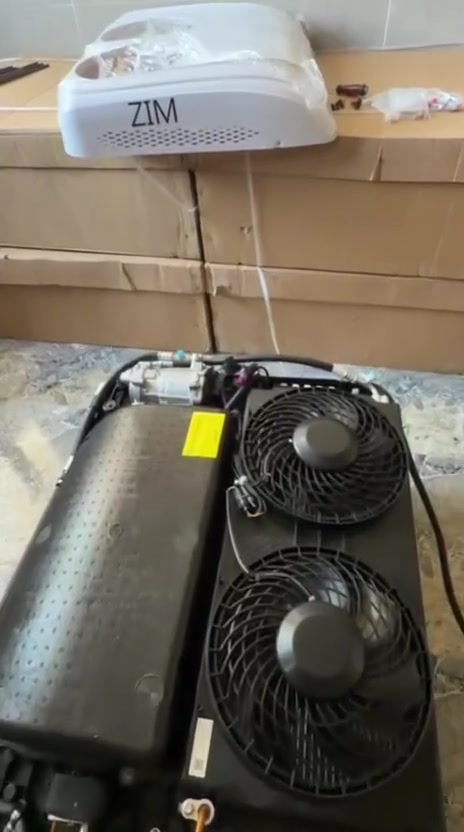 سبلت سقفي 24V بتصميم خاص متين يتحمل أعتى درجات الحرارة والأجواء العراقية اللاهبة.
🔥 مميزات الجهاز:

​❄️ حجم كبير وتبريد قوي: يغطي كابينة الشاحنة بسرعة فائقة.

​🌀 دبل مروحة (M3): دفع هواء مضاعف وتوزيع مثالي للبرودة.

​🛠️ مصمم للأجواء العراقية: قوة كفاءة عالية تحت أشد درجات الحرارة.

​🛡️ ضمان حقيقي لمدة سنة كاملة (360 يوم): شغل وأنت مطمئن!

​📍 العنوان: ديالى - بعقوبة / قرب مرور ديالى
***********
📞 للطلب والاستفسار: ***********

​خدمتكم شرف لنا.. أهلاً وسهلاً بكم!
