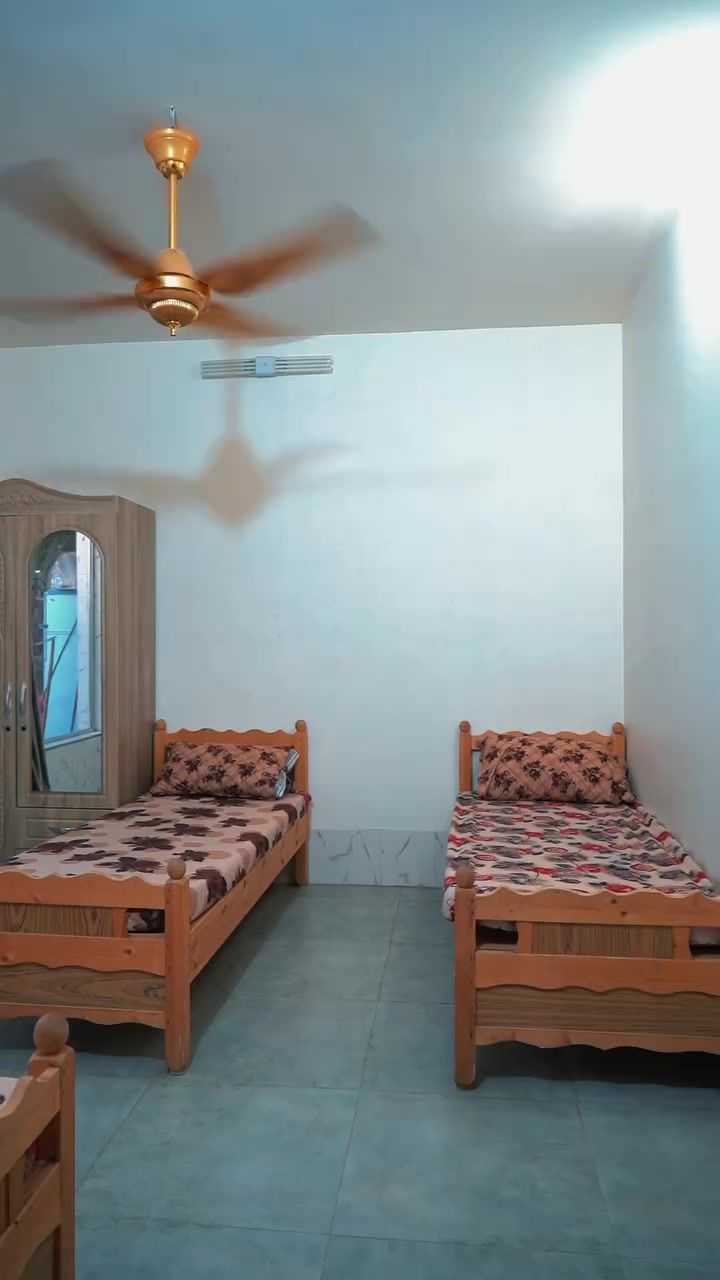 منتجع السعفه الذهبيه🍂
  منتجع كامل اجواء من البهجه والهدوء والخصوصيه 🎻🎸🌿🌴🏕️🌲🎸🎻
للعوائل
📍صلاح الدين/قضاء بلد 

      يتضمن المكان كل وسائل الراحه وأفضل خدمة 🎻
🍂ببناء حديث بتصميم عصري 🏡 
🍂الخصوصية والامان والنظافة💯
🍂كهرباء على مدار الساعة 24🔋
🍂شبكة اتصالات انترنيت📲
🍂مسبح كبير وصغير للاطفال 🏊
🍂صحيات داخليه  🫧
🍂مكان مخصص للشواء 🍖🍗
🍂كراج سيارات كبير 🚙🏎️
🍂العاب ترفيهيه /منضده🏓+بليارد🎱+فيشه🥅
🍂تحتوي على صاله مجهزه ومؤثثه وغرفتين نوم ومطبخ مجهزة بالكامل 
نستقبل الحجوزات من عوائلنا الكريمة  على مدار الاسبوع  بنظام حجز شفت واحد و (24) ساعة مبيت
للحجز الاتصال على ***********
